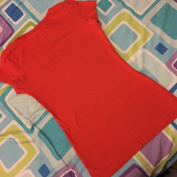 Scoop Neck Tee bundle - Picture 2 of 5